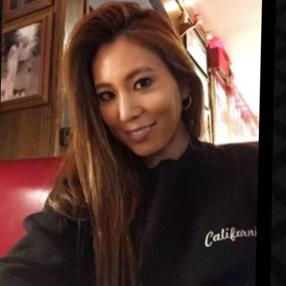 Meet your Posher, Celi - Picture 1 of 1